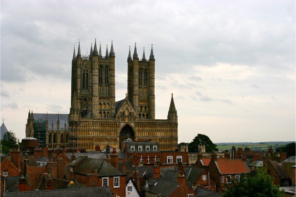 lincoln castle, representing things to do in lincolnshire aswell as fishing lakes with lodges